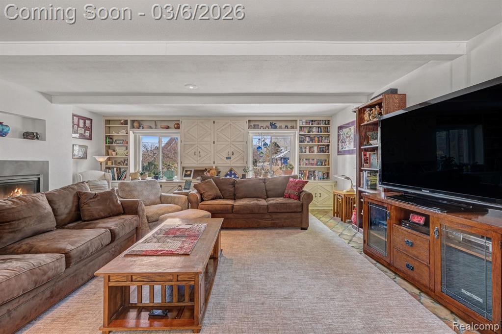 9667 Burning Tree Drive, Grand Blanc, MI 48439 — Photo 9