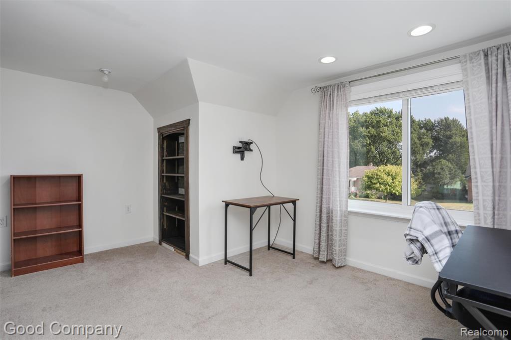 1727 E Elza Avenue, Hazel Park, MI 48030 — Photo 24