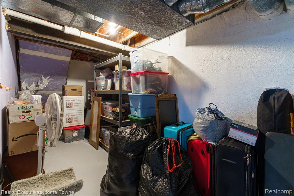 46399 HANFORD Road, Canton, MI 48187 — Photo 49