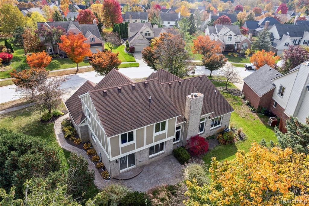 45516 VIOLET Lane, Novi, MI — Photo 60