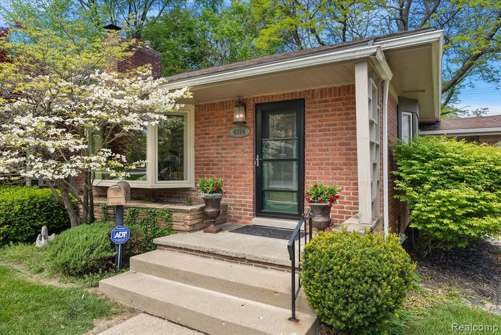 4374 Arden Place, Royal Oak, MI 48073 — Photo 6
