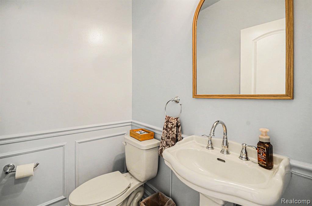 4707 Olivia Avenue, Royal Oak, MI 48073 — Photo 17