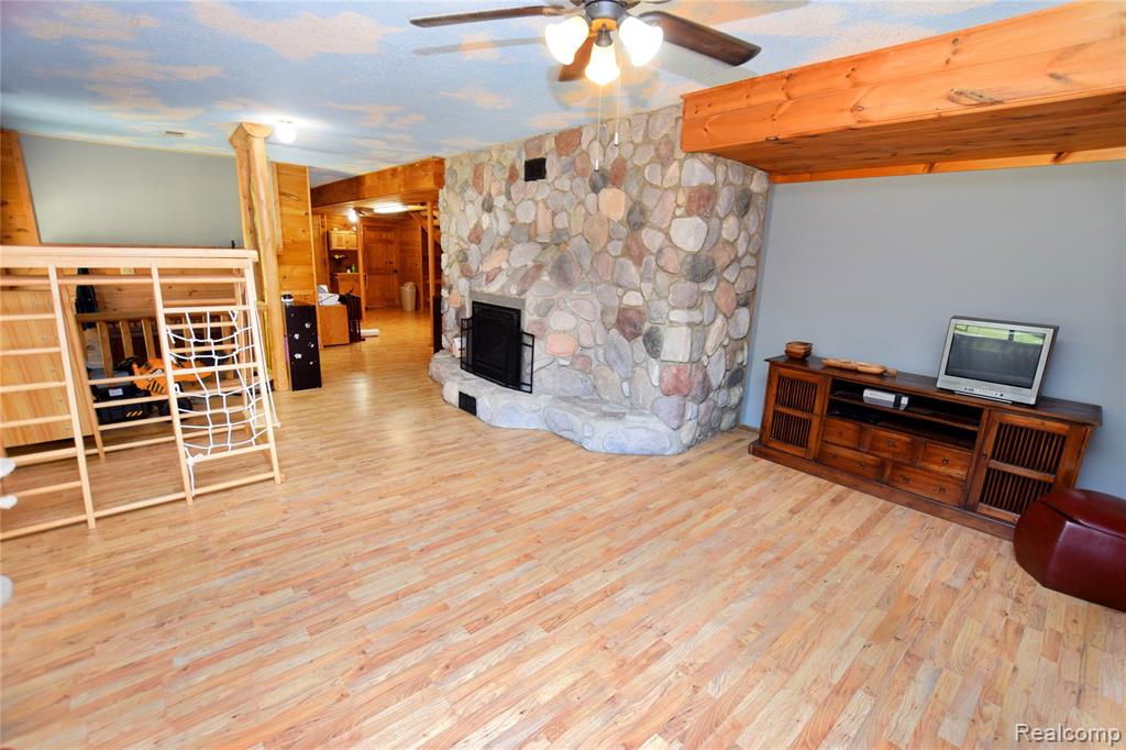 5298 Clear Lake Road, North Branch, MI 48461 — Photo 14