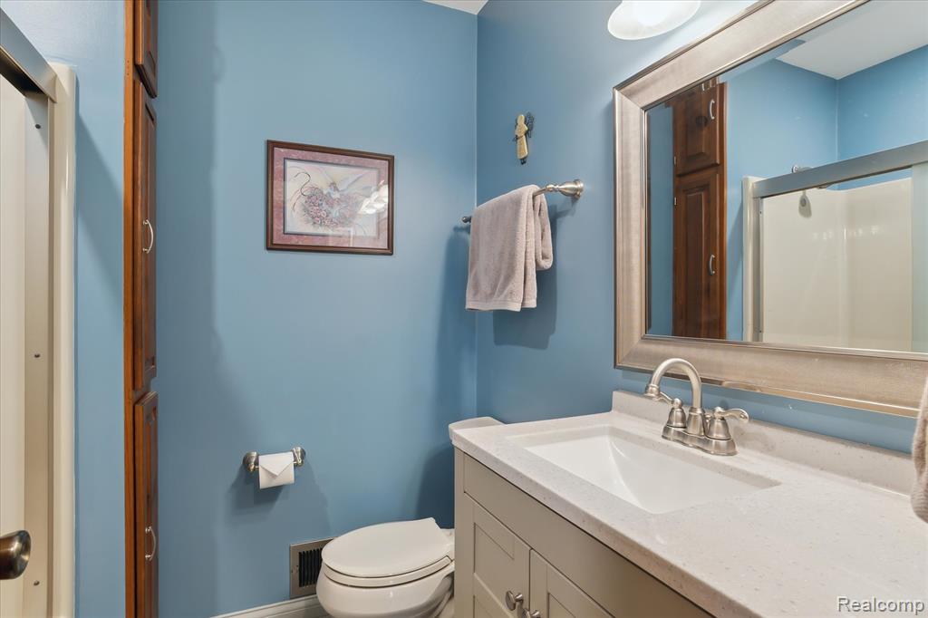 5350 Lathrop Street, Trenton, MI 48183 — Photo 45
