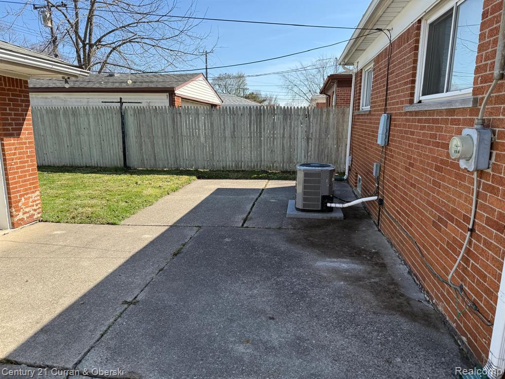 3959 Monroe Street, Dearborn Heights, MI 48125 — Photo 24