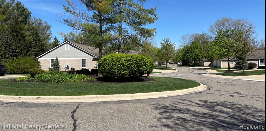 41642 Haggerty Woods Court, Canton, MI 48187 — Photo 4