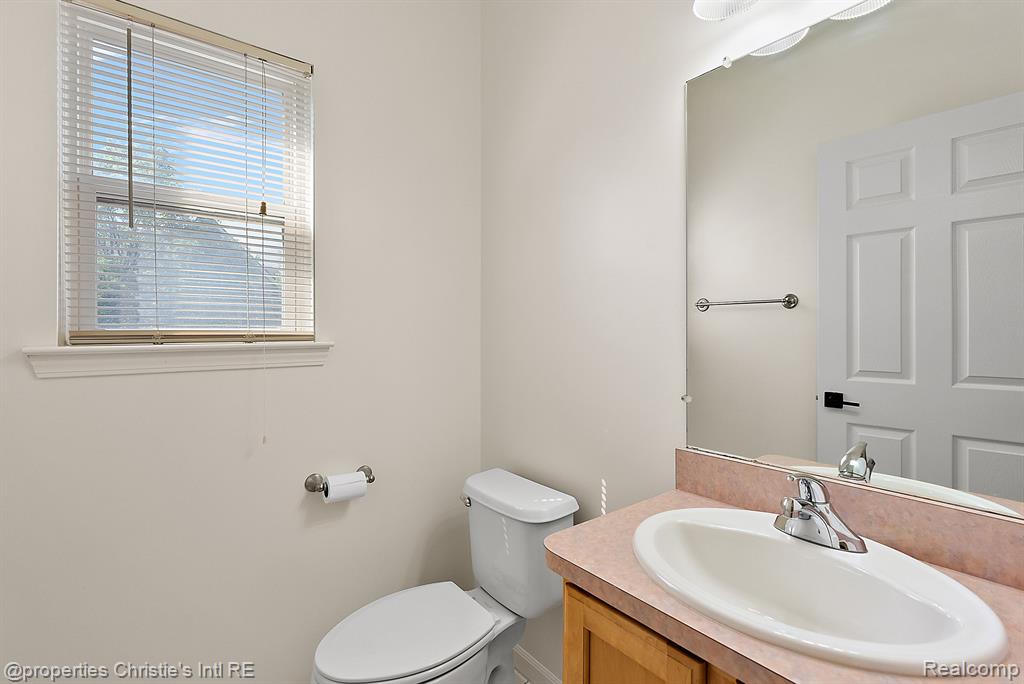 298 E PALMER Street, 26, Detroit, MI 48202 — Photo 18