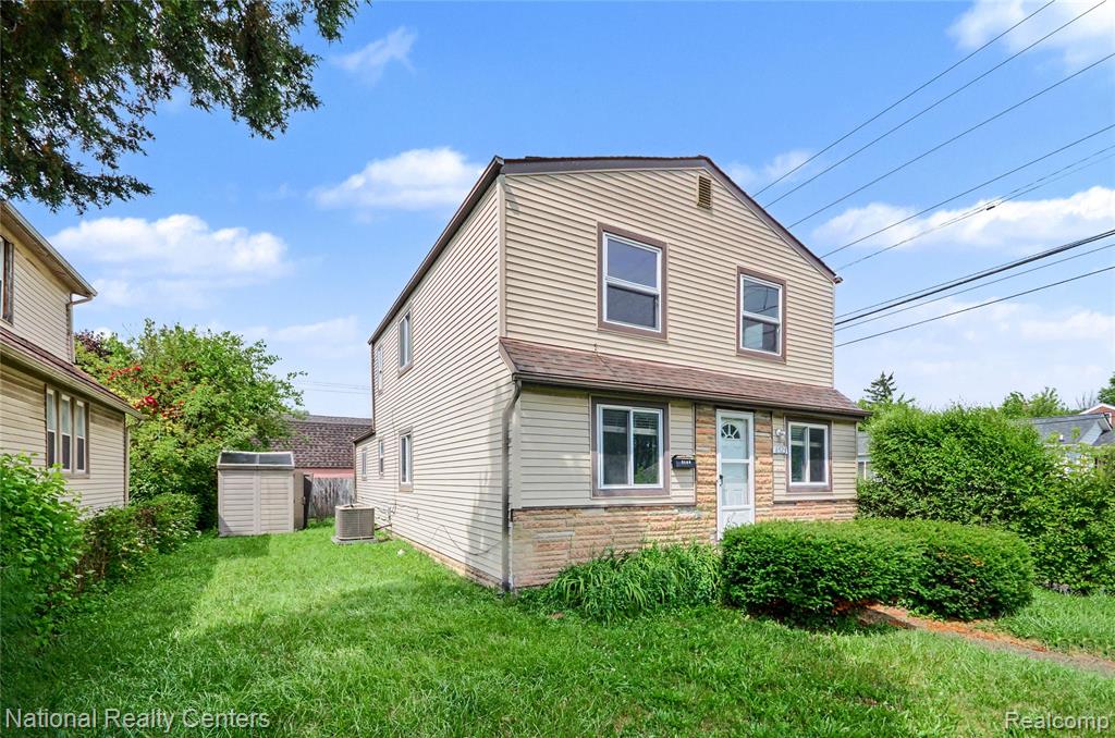 8523 Republic Avenue, Warren, MI 48089 — Photo 2