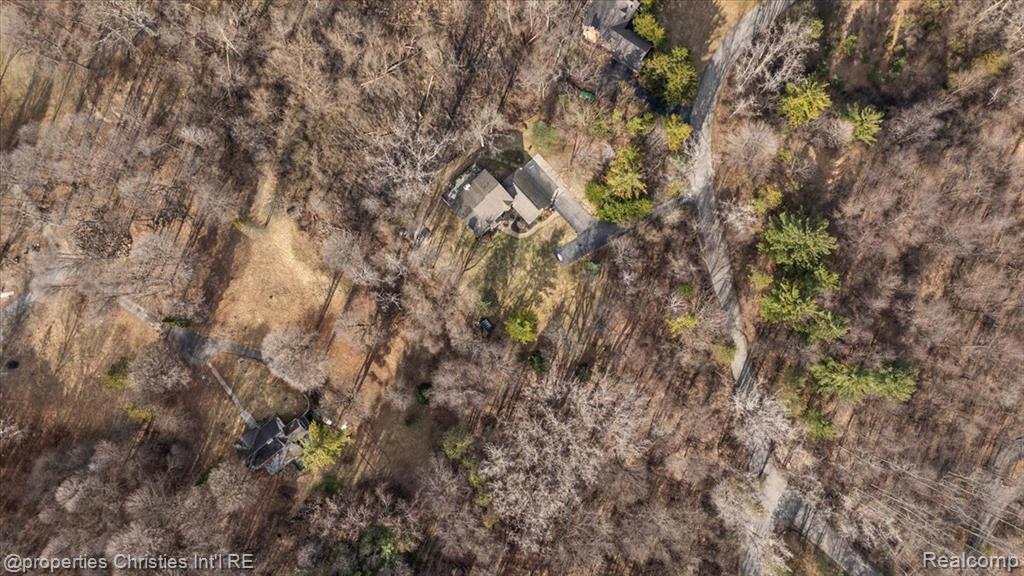 5160 Old Mill Road, Rochester, MI 48306 — Photo 39
