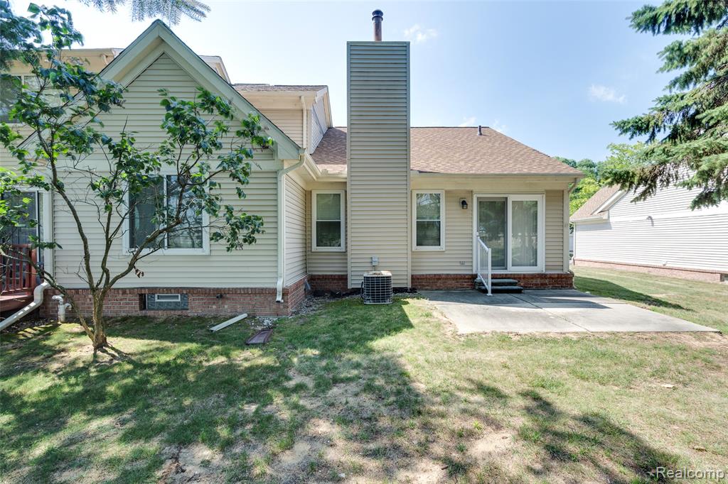 37306 Amhurst Drive, Westland, MI — Photo 33