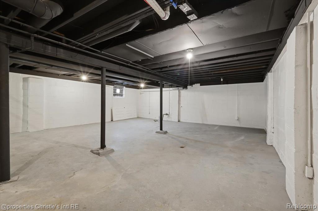 16596 Santa Rosa Drive, Detroit, MI 48221 — Photo 33