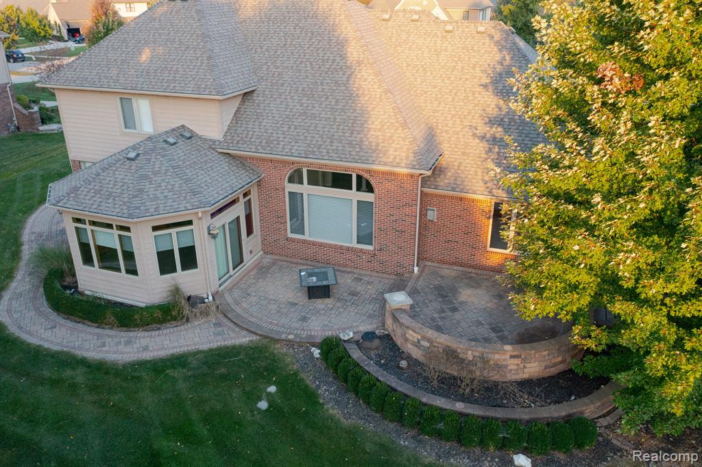 61491 CROWN POINT Drive, Washington, MI — Photo 41