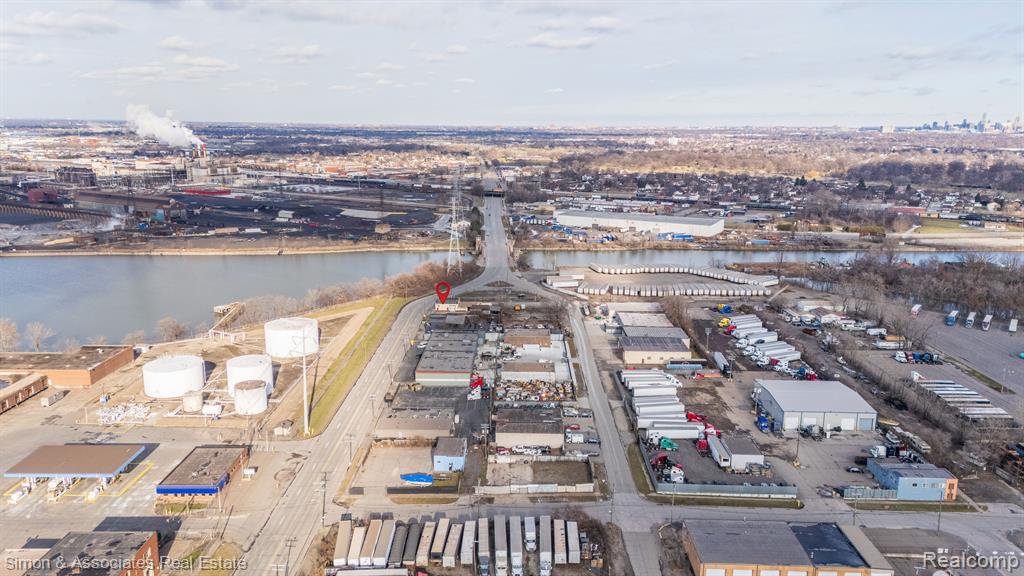 303 S DIX Street, Detroit, MI, 48217