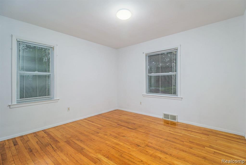48525 ORIOLE Street, Shelby Twp, MI 48317 — Photo 15