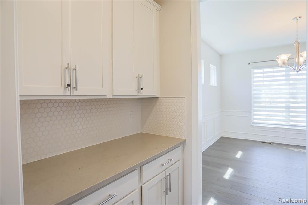 13101 Valencia Drive, Utica, MI 48315 — Photo 31