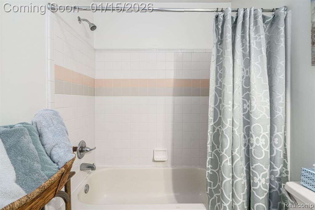 4351 Kiddell Terrace, West Bloomfield, MI 48323 — Photo 38