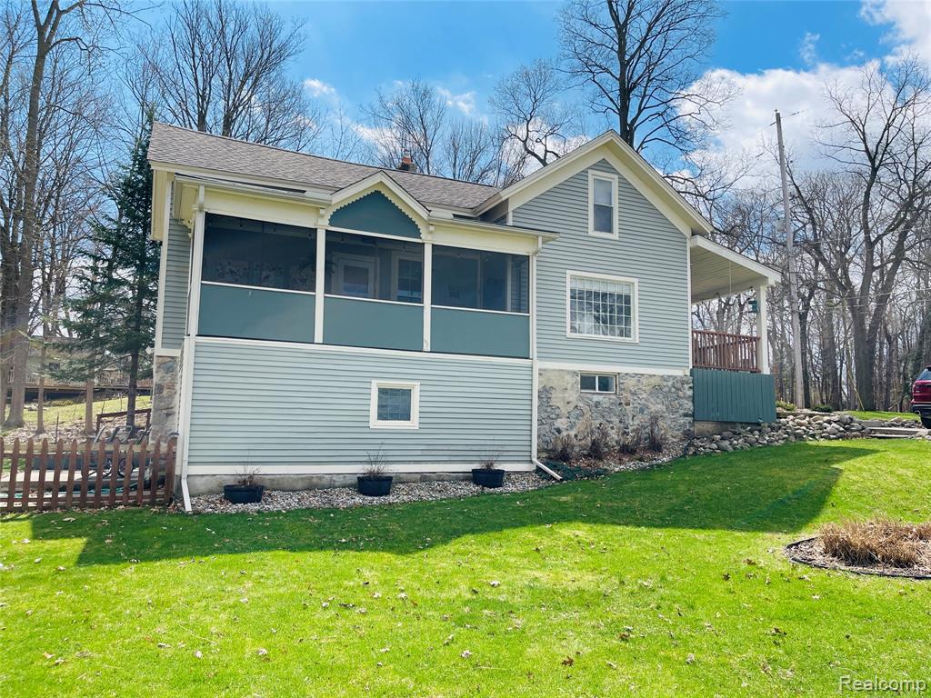909 Williams Street, Fenton, MI 48430 — Photo 44