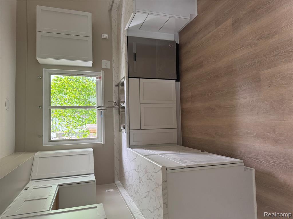 4227 Crooks Road, Royal Oak, MI 48073 — Photo 8