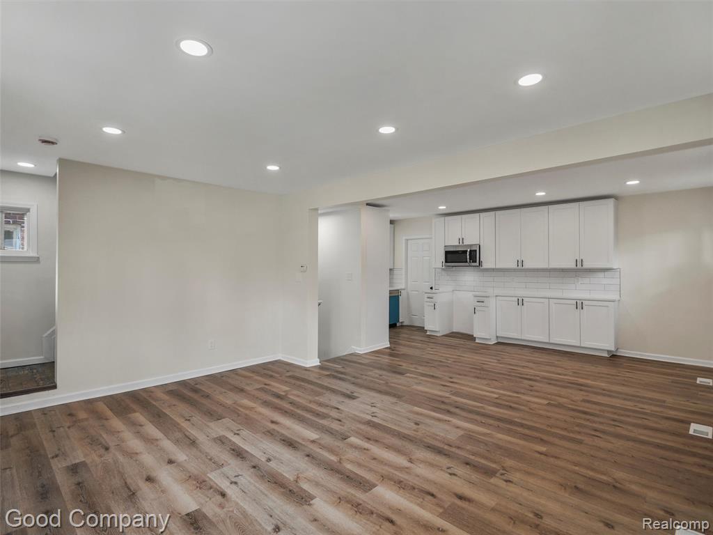 94 W Evelyn Avenue, Hazel Park, MI 48030 — Photo 5
