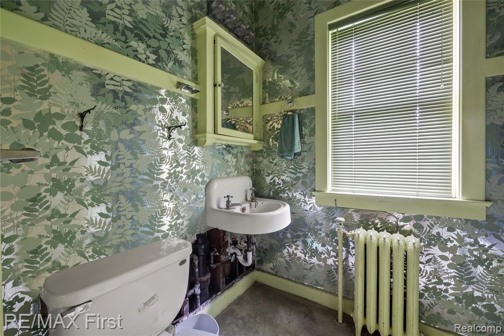 3065 Iroquois Street, Detroit, MI, 48214