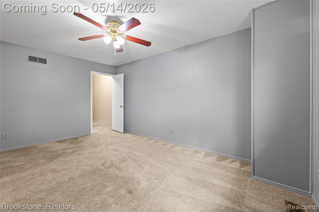 819 Kirts Boulevard, Troy, MI 48084 — Photo 14
