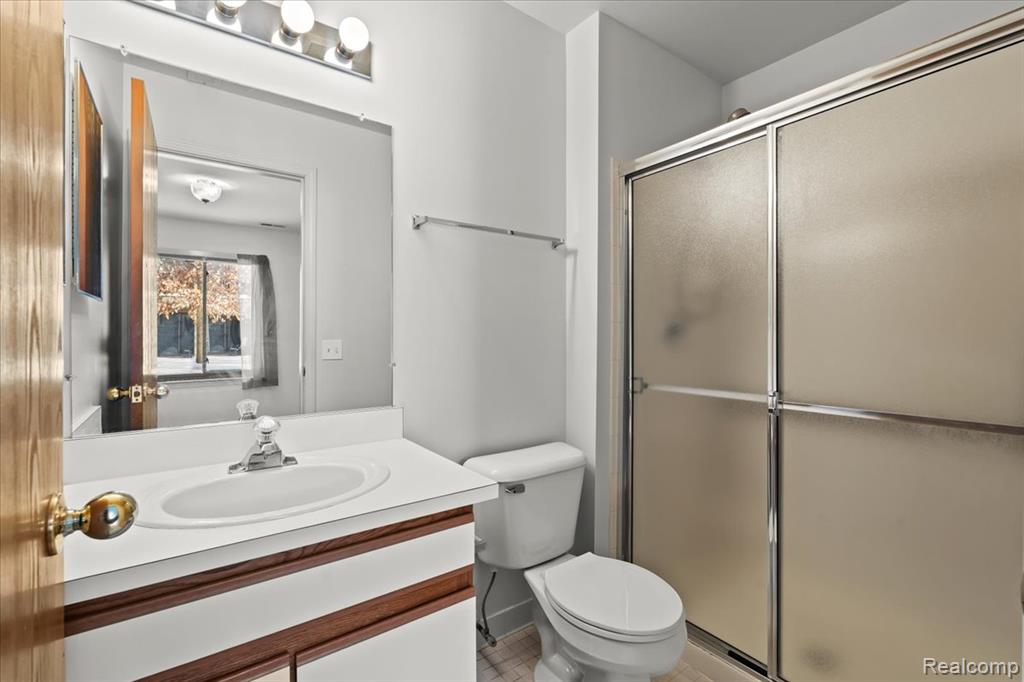 42714 Lilley Pointe Drive, 213, Canton, MI 48187 — Photo 16