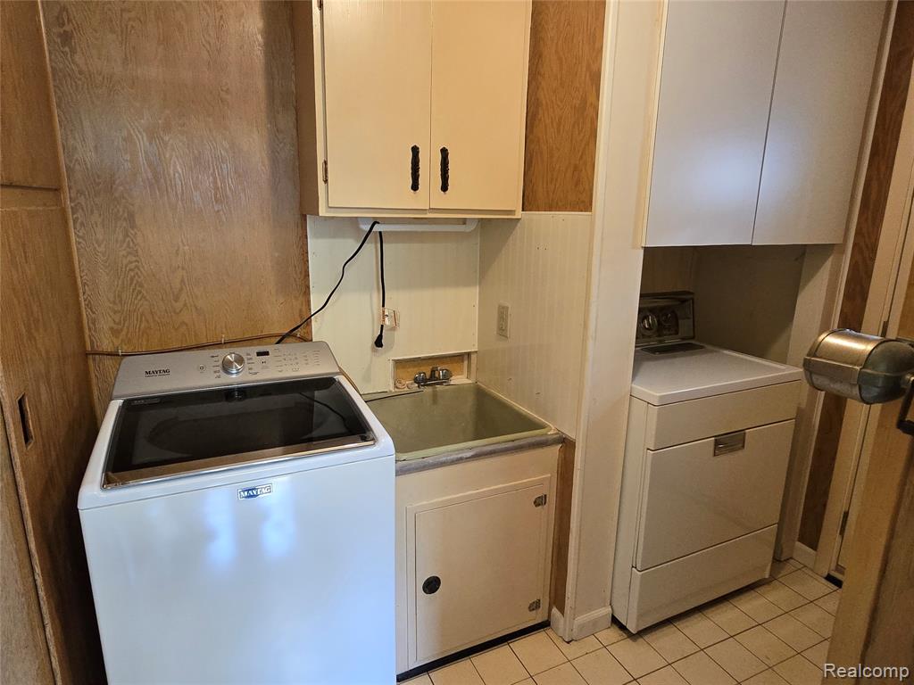 535 Lytle Place, Garden City, MI — Photo 27