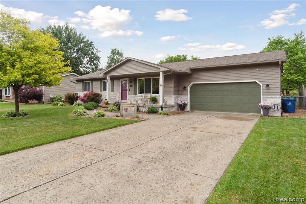7031 Cleon Drive, Swartz Creek, MI 48473 — Photo 3