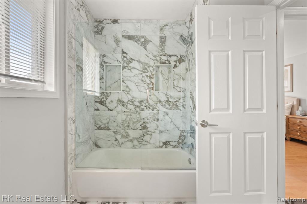 8948 RHODE Drive, Shelby Twp, MI 48317 — Photo 30