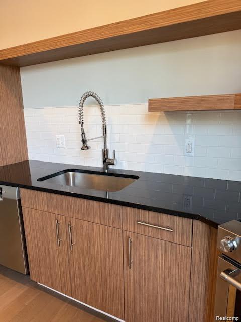 804 N MAIN Street, Rochester, MI 48307 — Photo 7