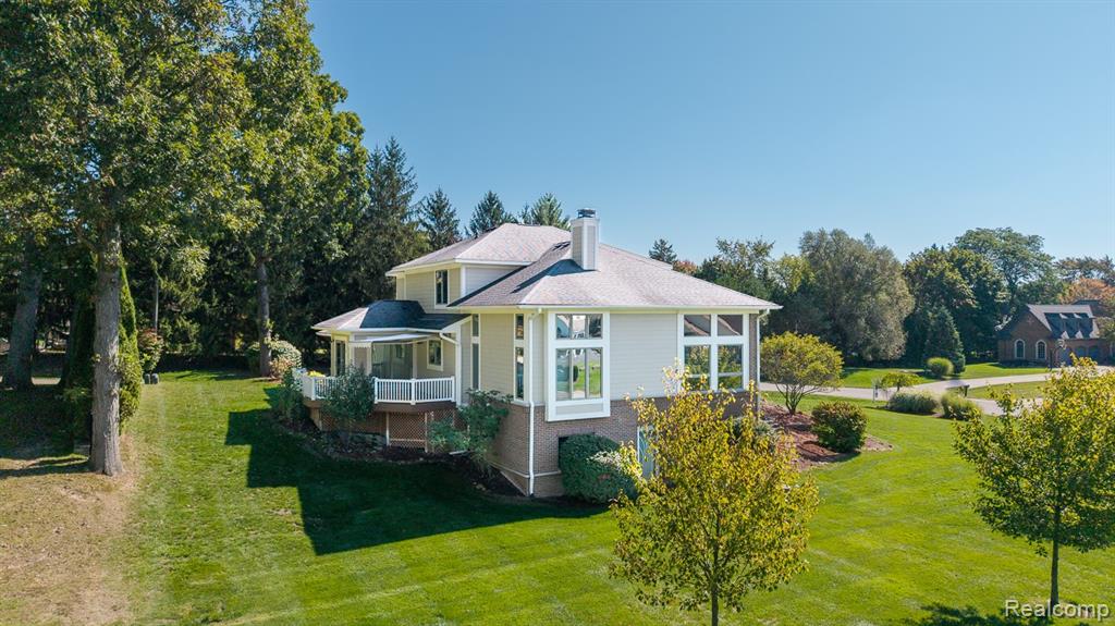 5565 Ford Road, Commerce Twp, MI 48382 — Photo 2