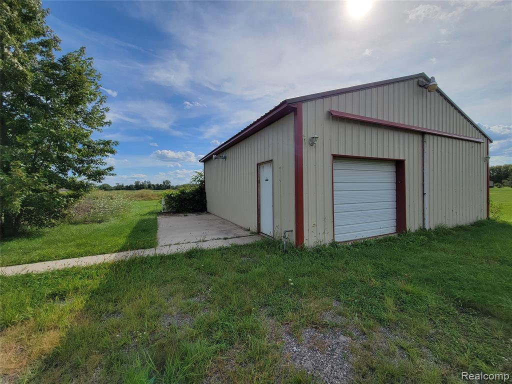 7950 S Huron River Drive, South Rockwood, MI — Photo 5