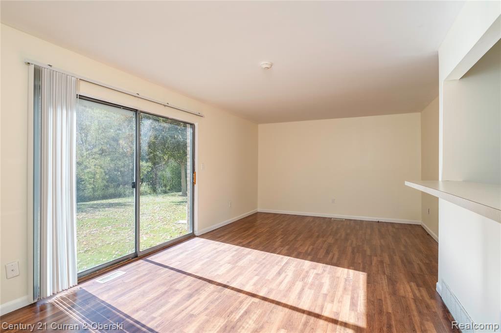44543 Savery Drive, Canton, MI 48187 — Photo 8