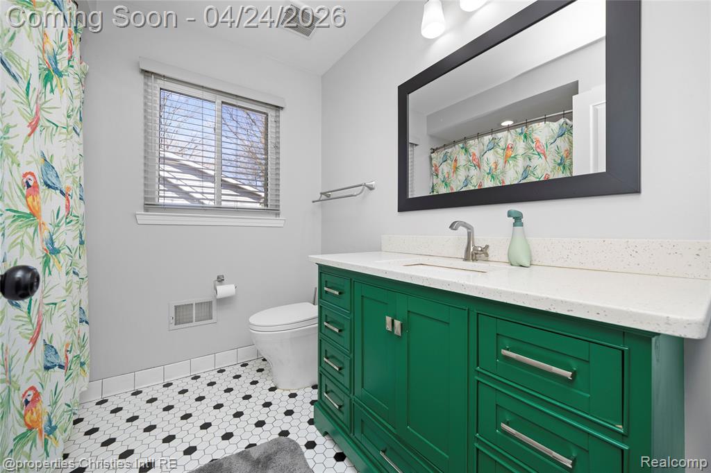 3160 W Ridge Court, Commerce Twp, MI 48390 — Photo 33