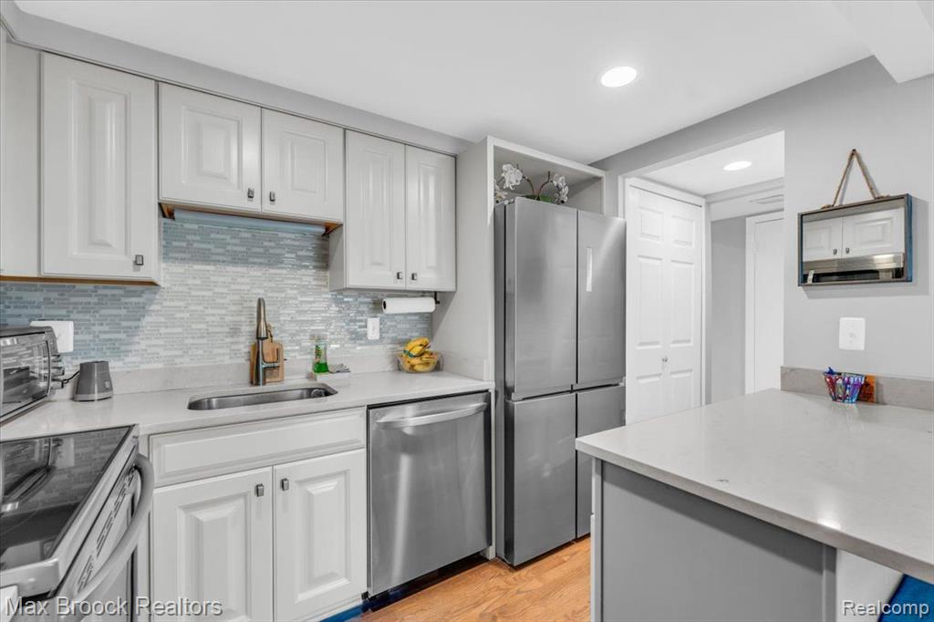 19413 Althea Court, Northville, MI 48167 — Photo 11