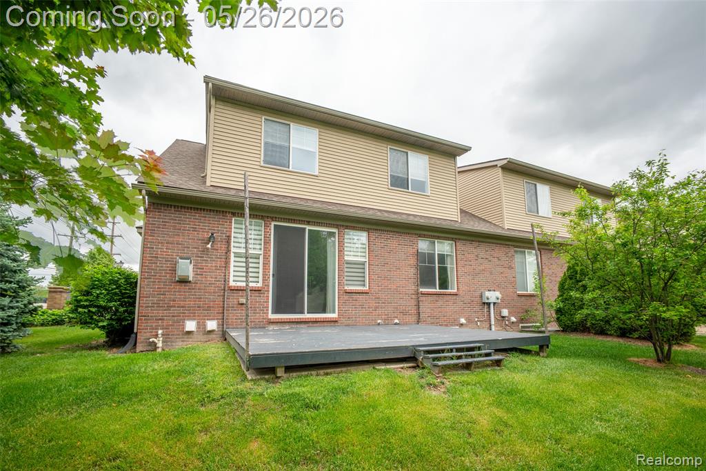 42384 Gateway Dr, Plymouth, MI 48170 — Photo 31