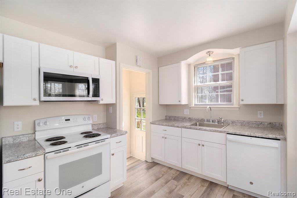 1105 Birk Avenue, Ann Arbor, MI 48103 — Photo 10
