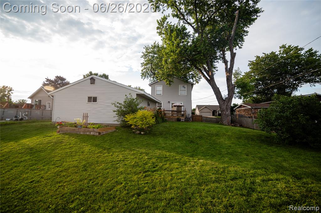 429 Dorothy Street, South Lyon, MI 48178 — Photo 29
