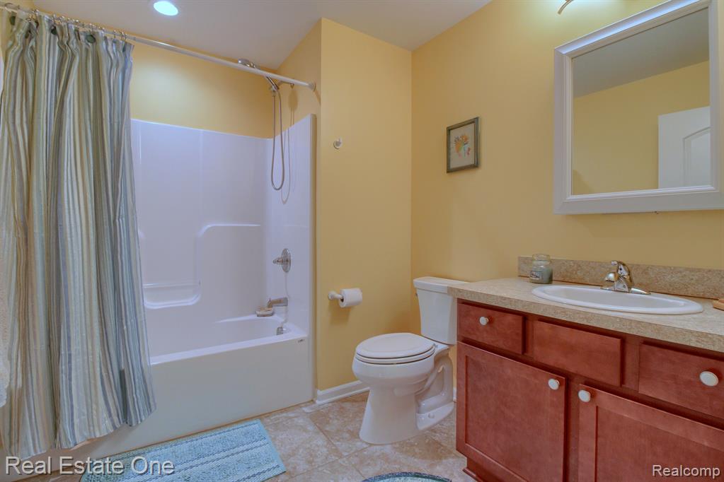 29924 MAGNOLIA Drive, New Hudson, MI 48165 — Photo 30