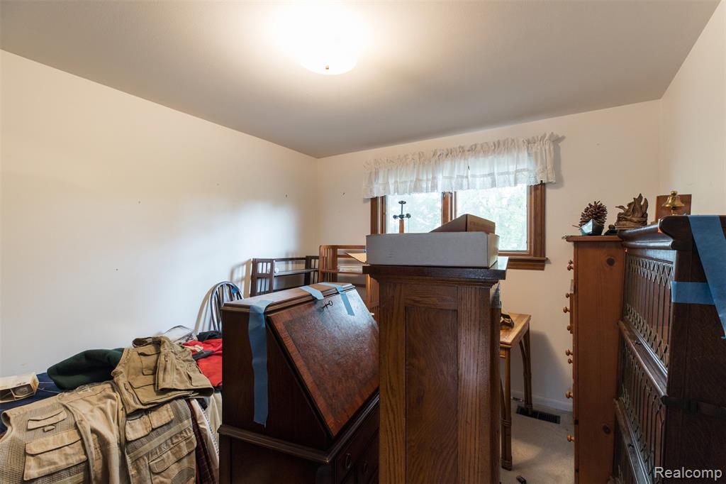 29823 Kingsbridge Drive, Gibraltar, MI — Photo 32