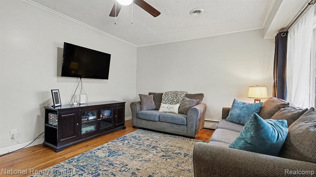 15643 Fry Street, Plymouth, MI 48170 — Photo 7