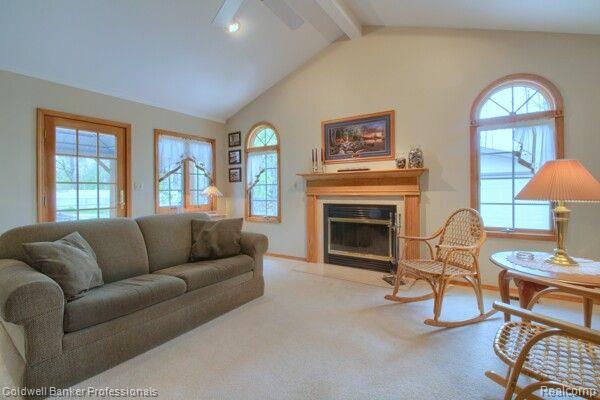 43738 FREDERICKSBURG Street, Canton, MI 48188 — Photo 12