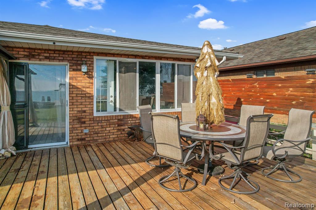 49328 Bayshore Drive, Chesterfield, MI 48047 — Photo 24