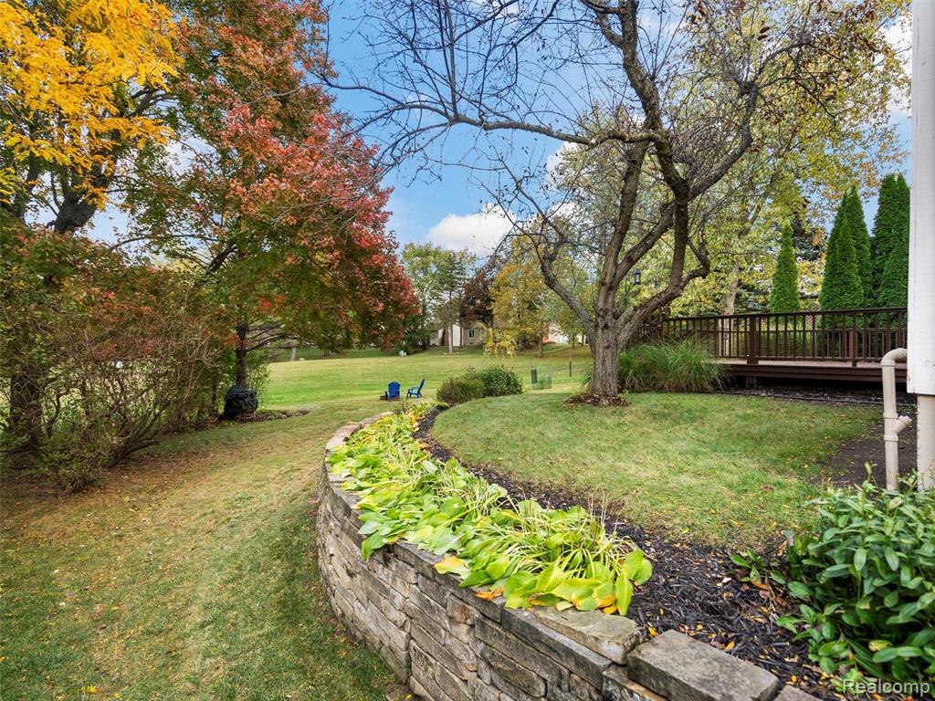864 Dressler Lane, Rochester Hills, MI 48307 — Photo 53