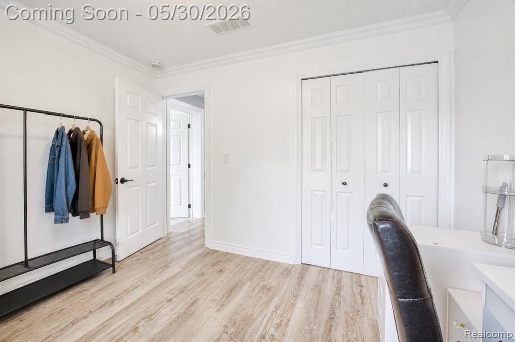 38568 Capetown Court, Clinton Twp, MI 48038 — Photo 17