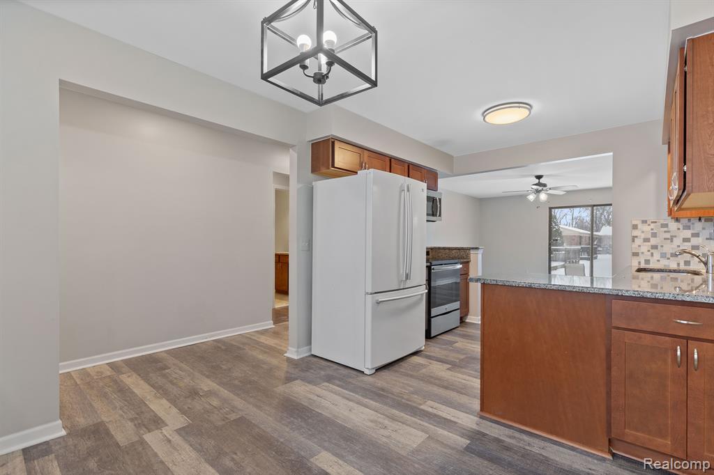57269 BEACONSFIELD Road, Washington, MI — Photo 5