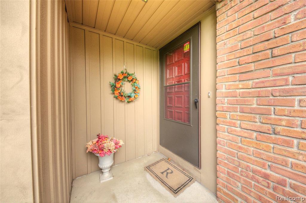 41674 BEDFORD Drive, Canton, MI 48187 — Photo 2