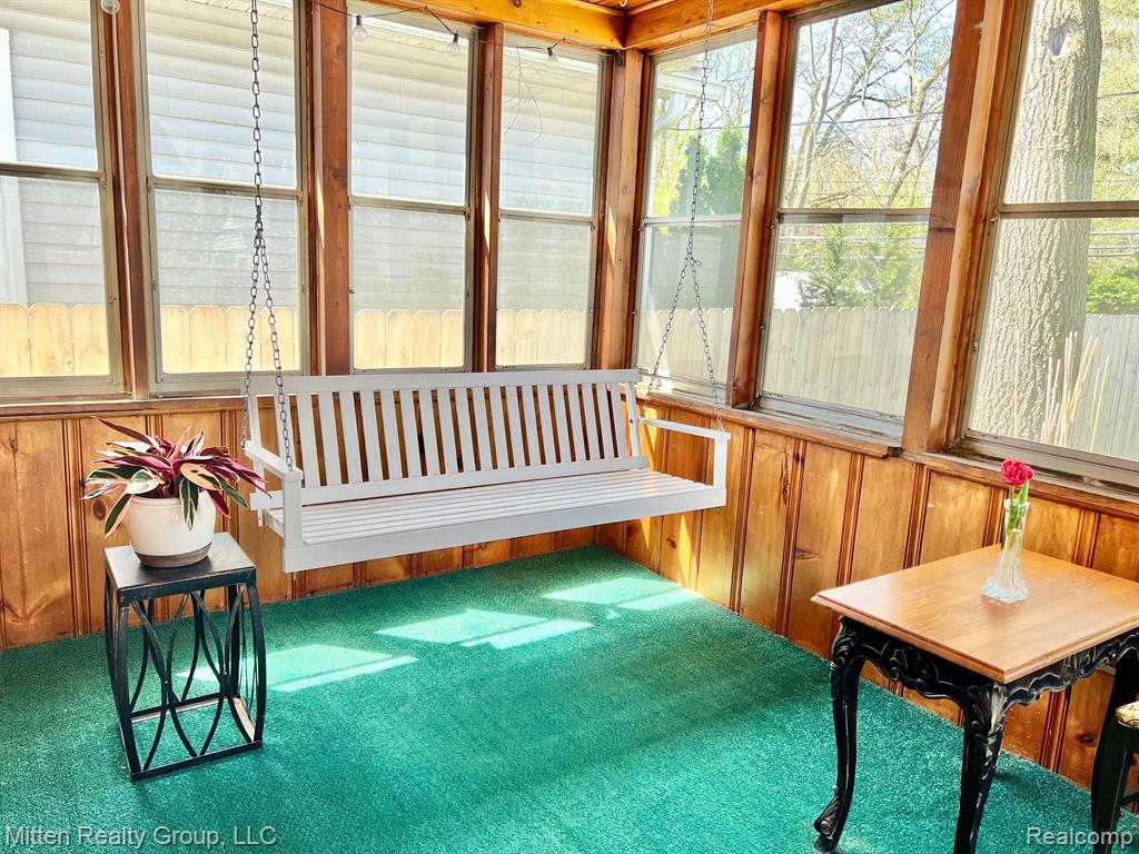 539 EDGEWOOD Place, Ferndale, MI 48220 — Photo 31