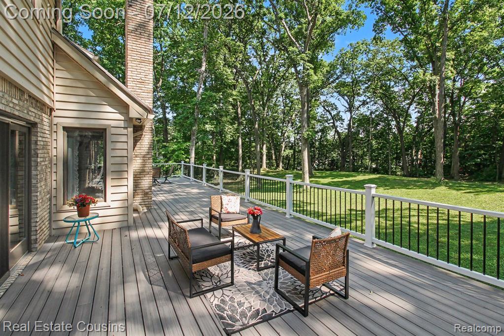 9828 Whisperwood Lane, Brighton, MI 48116 — Photo 30