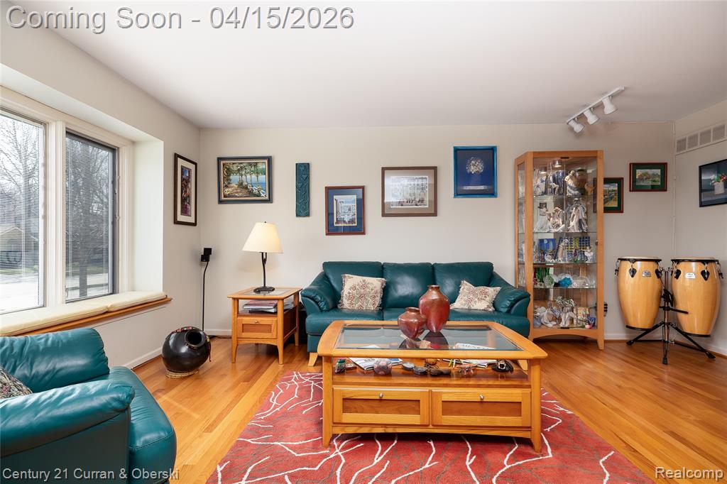 2695 Ronald Drive, Troy, MI 48085 — Photo 7